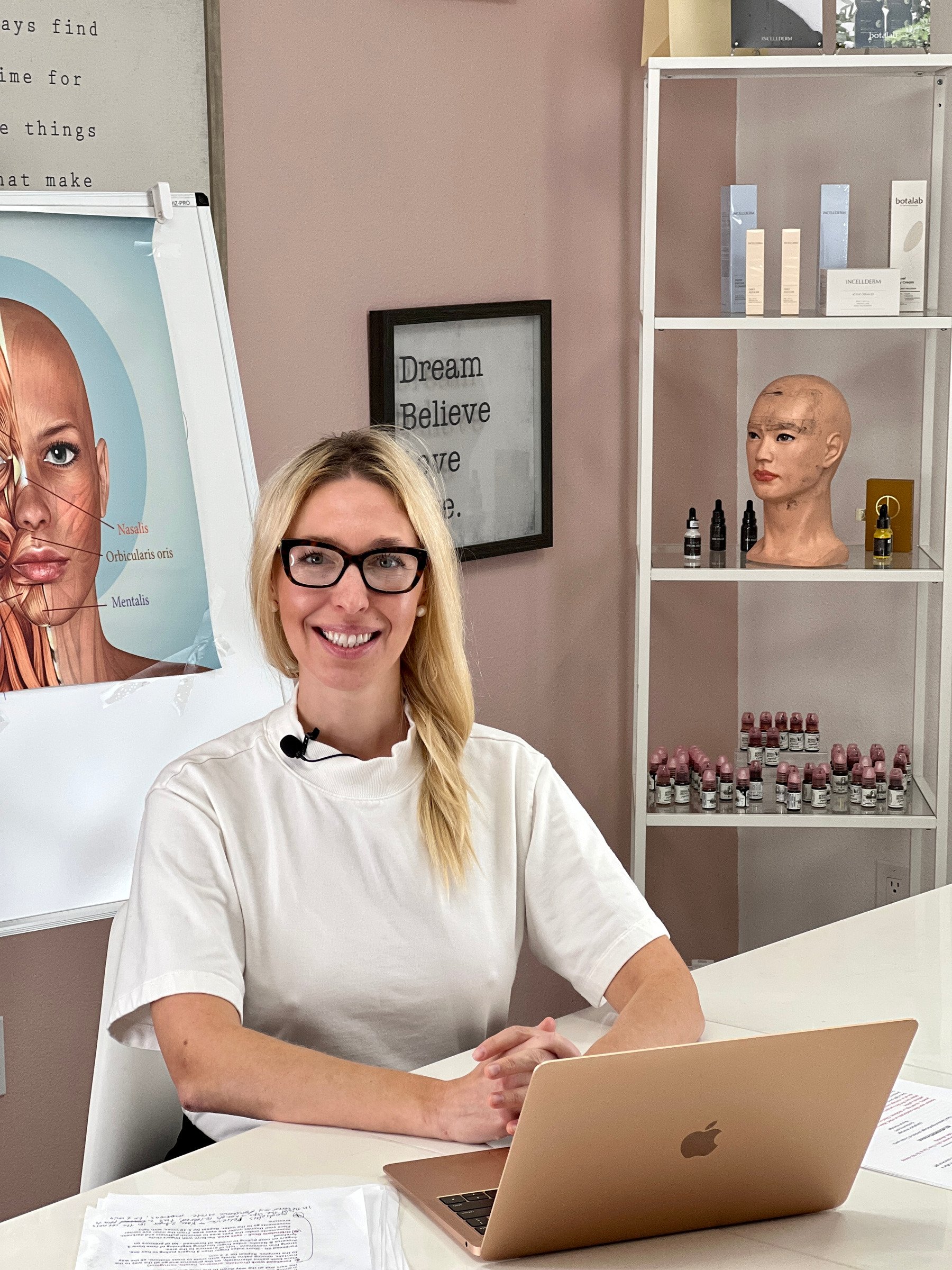 Buccal And Face Contouring Massage Course